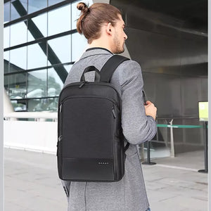 Mochila Para Notebook 15.6" Compacta Expansível À Prova D'Água