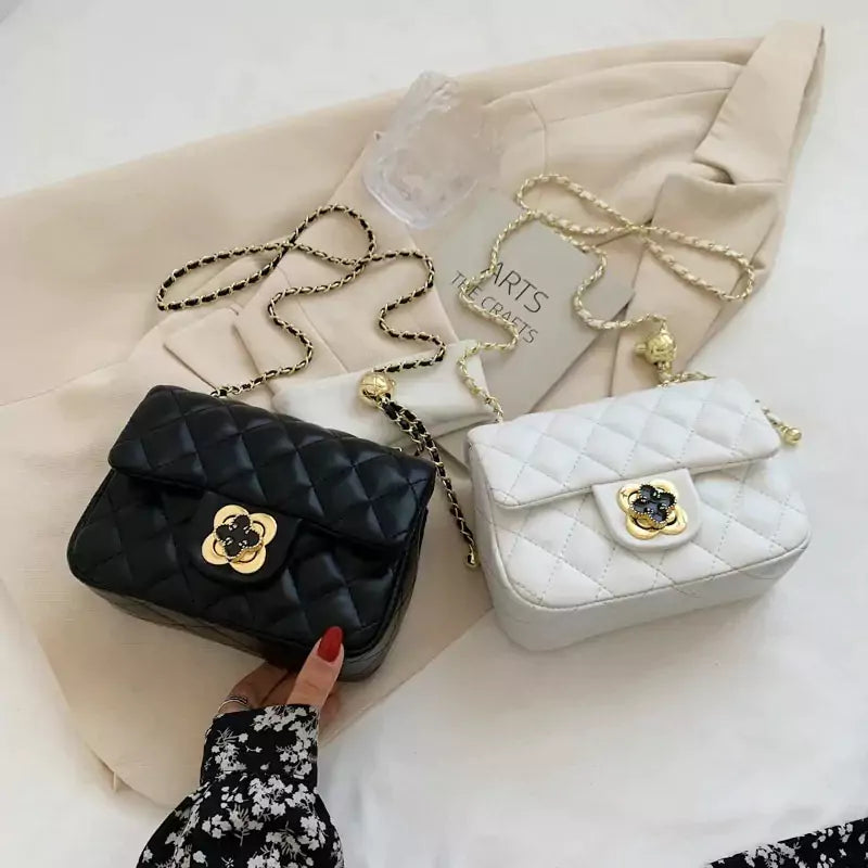 bolsa-feminina-transversal-pequena-trevo-7
