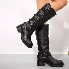 Bota Feminina Preta Cano Longo 7
